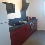 Maison Individuelle Draps Et Serviettes Non Inclus Сasa de vacaciones *